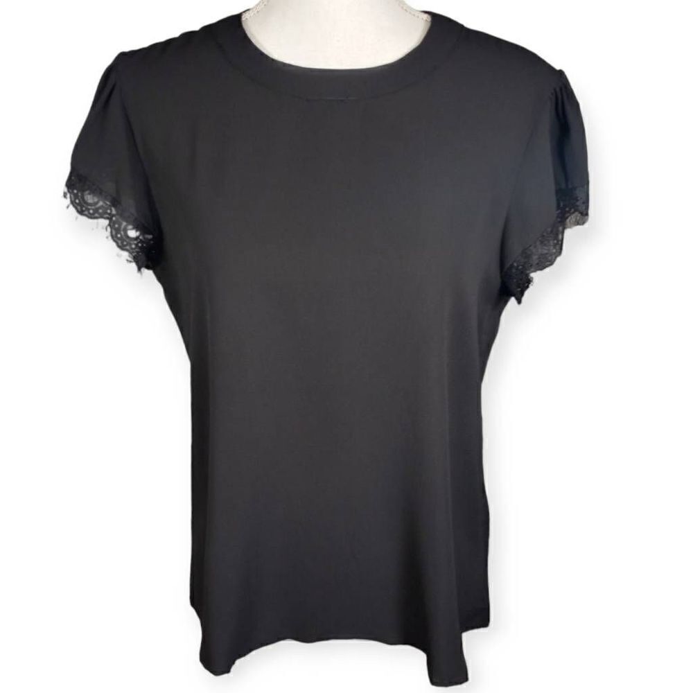 REESE BLACK BLOUSE W/LACE TRIM SLEEVES SZ.M NWT